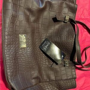 Jones New York purse color brown